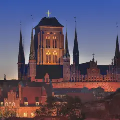 Gdzie jest najwięcej kościołów w Polsce? Odkryj zaskakujące miejsca