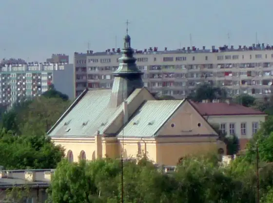 Kościół garnizonowy co to znaczy i jak wpływa na życie żołnierzy