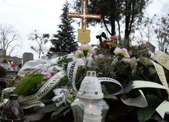 Ile księdzu za pogrzeb? Poznaj zróżnicowane opłaty w parafiach